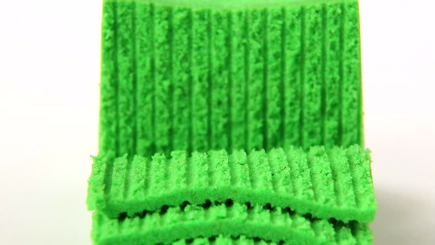 Cutting kinetic sand, green. ASMR. Satisfactory ASMR videos with sound. Relaxing videos.