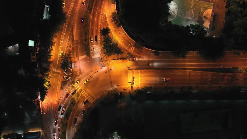 Time lapse expressway top view, drone aerial zoom out,  Circl Road traffic an important infrastructure in Bangkok Thailand, 4K, energy power Royalty-Free Stock Footage #1110727063