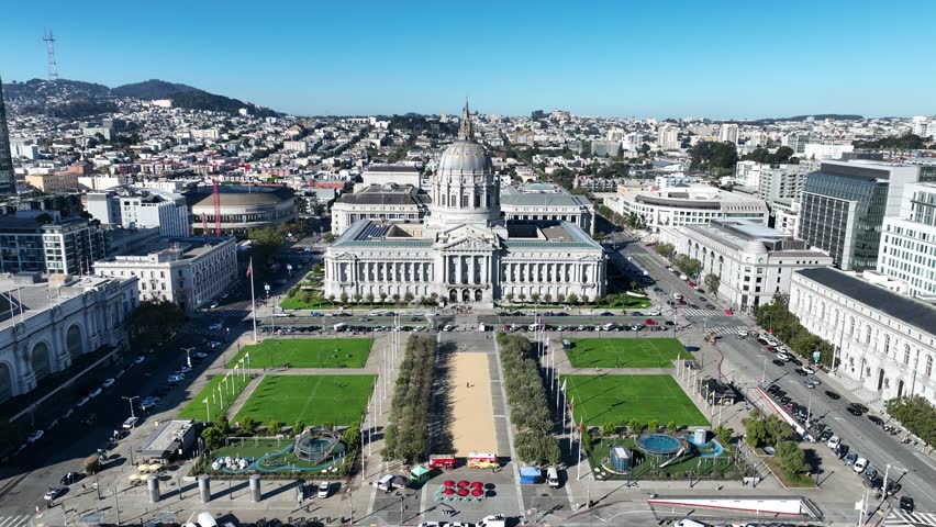 City Hall Building At San Francisco In California United States. Highrise Building Architecture. Tourism Travel. City Hall Building At San Francisco In California United States.