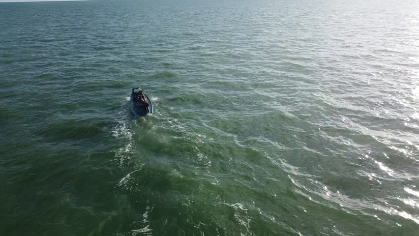 FISHING BOAT ON PITIMBU BEACH, STATE OF PARAÍBA, BRAZIL.