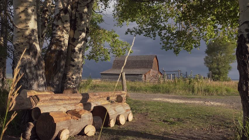 john Moulton barn, Mormon Row Histroric District, Grand Teton National Park mountain range, Wyoming, USA