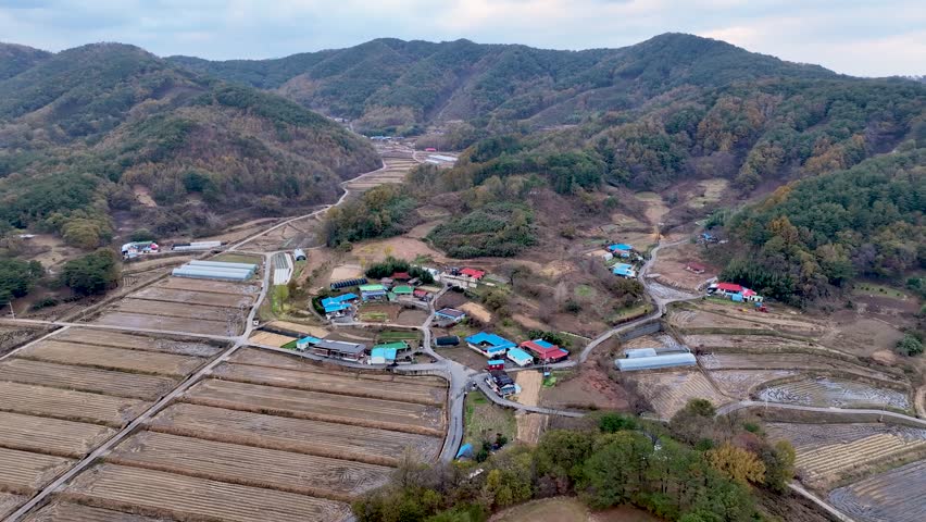 


A cozy mountain village in Korea