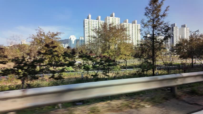 Taxi drive on South Korean roads
