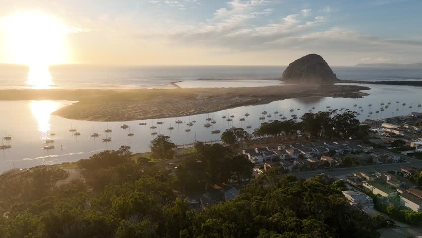 Sunset Scenery At Morro Bay California United States. Seascape Morro Bay California. Rock Landscape Beach Scene Stunning. Rock Famous Beach Scene Riverside Coast. Rock Stunning Evening Blue.