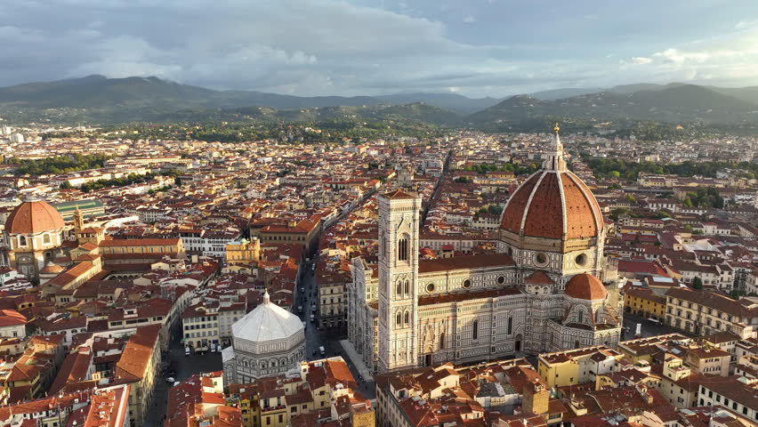 4k Aerial view of Florence, capital of Italy Tuscany region, Duomo Cathedral of Santa Maria del Fiore Royalty-Free Stock Footage #1111782327