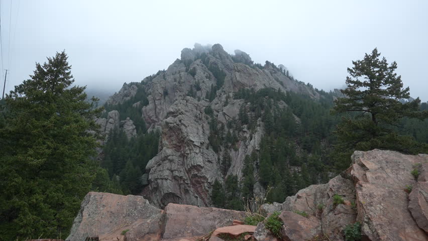 fog moves through peaks in Boulder mountains