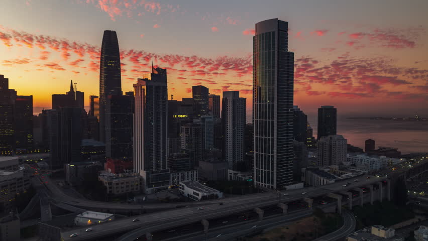 Hypnotic sunset, marvellous light, Establishing Aerial View Shot of San Francisco SF CA, California, United States, America, downtown, financial district Royalty-Free Stock Footage #1112108607