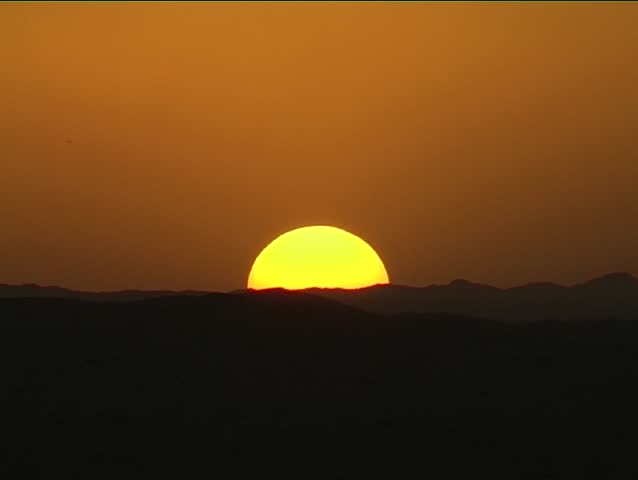 Sunset over the dunes of the Sahara, Mauritania.