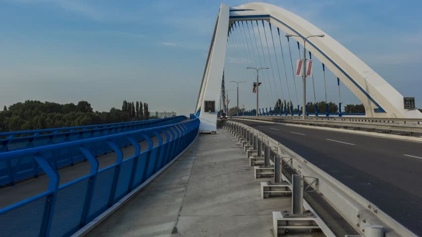 Apollo bridge 