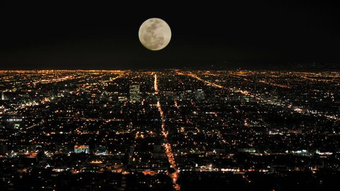 Time Lapse of Moon Rising over Los Angeles