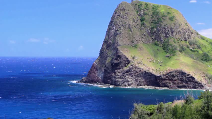 An ocean ridge and cliff
