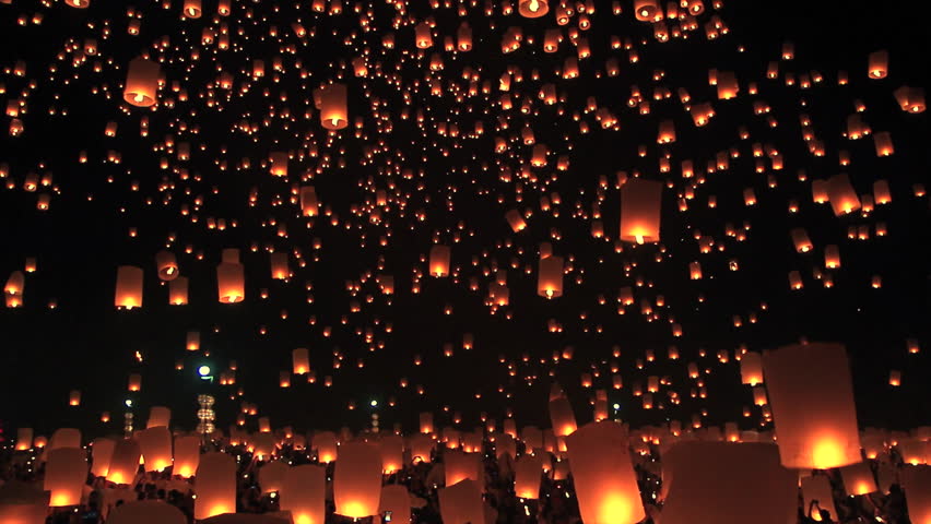 Floating Lanterns In Yee Peng の動画素材 ロイヤリティフリー Shutterstock