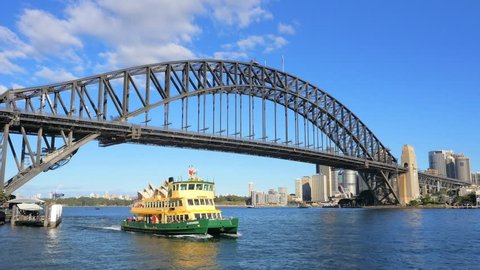 SYDNEY, AUSTRALIA - CIRCA 2014: Sydney ferry departing Milsons point wharf in 4k