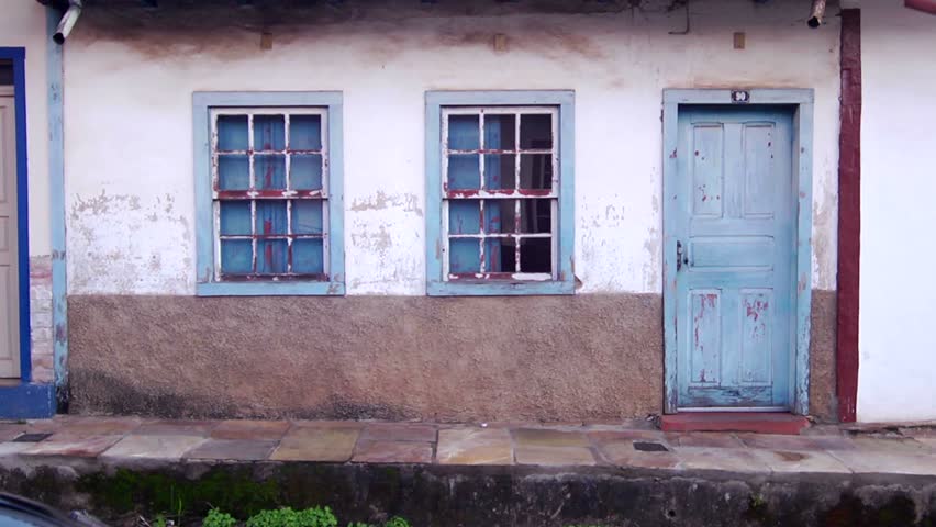 Colonial front house