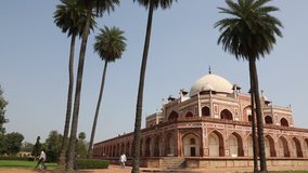 Pan shot of the Humayun's Tomb, Delhi, India