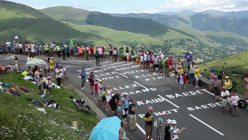 Col De Peyresourde France Jul 23 14 Stock Footage Video 100 Royalty Free Shutterstock
