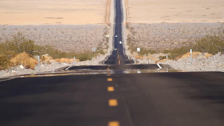 Death Valley road
