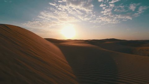 Close shot of the side of a large dune in the Arabian desert