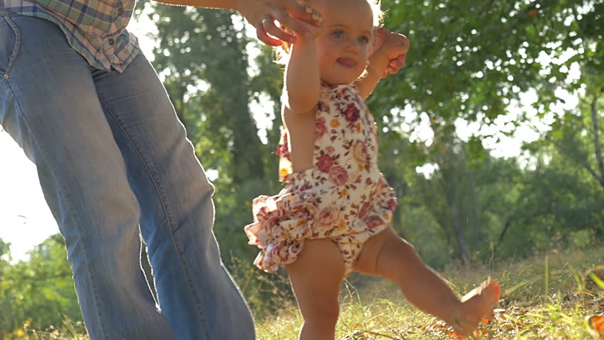 baby first steps video