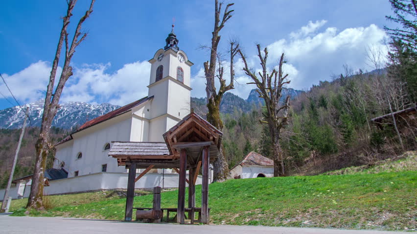 This beautiful church standing in a very nice landscape near wood, so it is a very important point to see in this village.