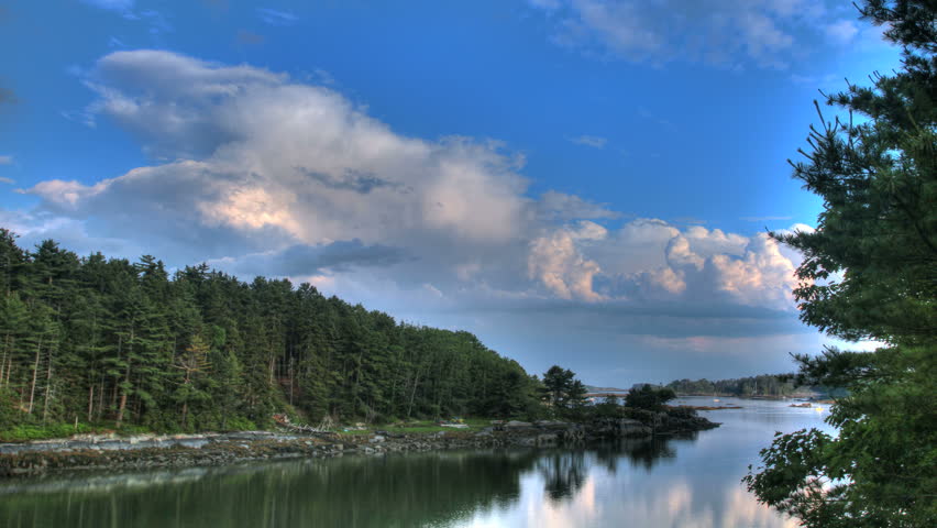 A beautiful time-lapse of a cove in Maine.