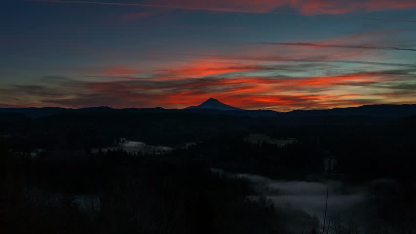 Ultra High Definition 4k Time Lapse Movie of Fast Moving Thick Rolling Fog Over Crooked River with Mount Hood from Jonsrud Viewpoint in Sandy Oregon One Early Morning at Sunrise 4096x2304
