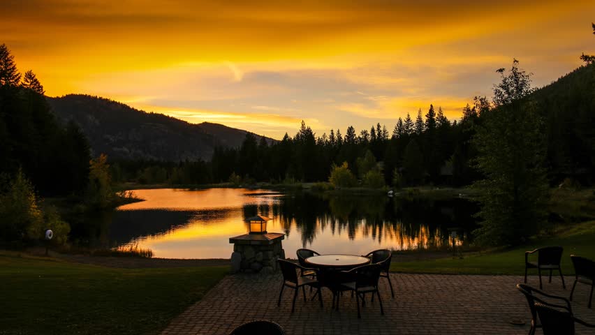 Freestone Inn Dining Room Mazama Wa