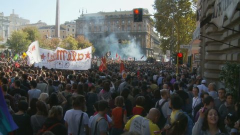 Walking in a demo 1 high advantage point. Anti - government demo in Rome 15 Oct 2011