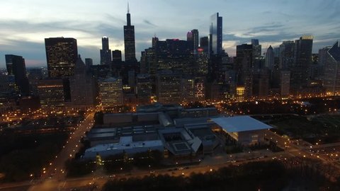 4k DRONE Chicago Skyline Rising Over Parks