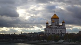 Moscow river and the cathedral of Christ the Savior time lapse video