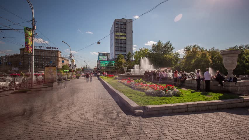 Walk down the street, Fountain, Novosibirsk City, Russia, Time lapse (Hyper Lapse)