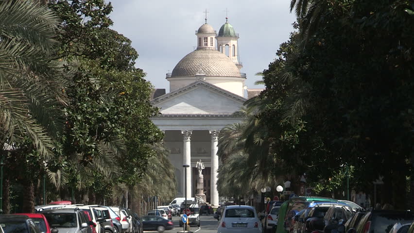 Boulevard Nicola Arata and the church “Nostra Signora dell