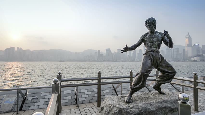 bruce lee sculpture