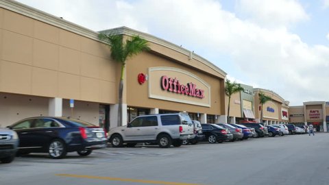 MIAMI - NOVEMBER 19: Motion video of an RK Plaza located in North Miami Beach with anchor store Office Max November 19, 2015 in Miami FL, USA