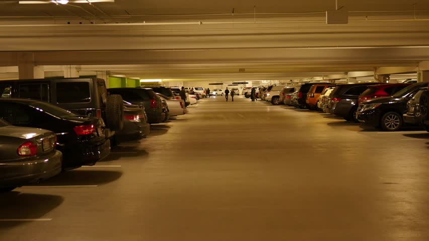 underground parking garage full cars parked Stok Videosu (%100 Telifsiz) 13...