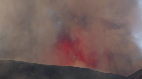 Volcano Etna eruption in December 2015 - Voragine 