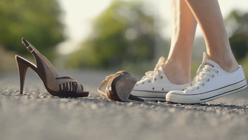 comfortable shoes while pregnant