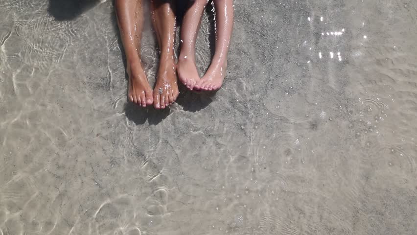 Ocean feet