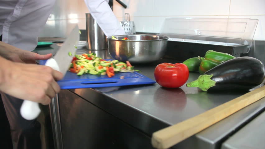 Prepare table. Какие блюда готовят в отпускают в холодный цех