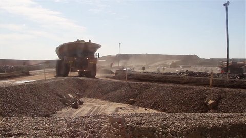 Large Diggers Gold mining in Western Australia