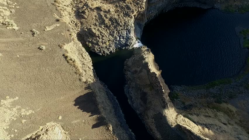 Aerial footage of Palouse Falls, WA late afternoon
