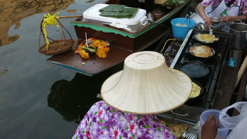 Oyster omelet, Floating Market, Thailand
