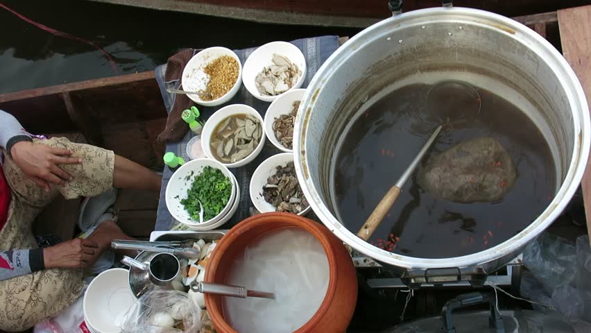 Chinese roll noodle soup, Floating Market,Thailand