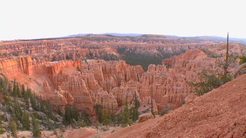 camera pans across Bryce Canyon National Park during sunrise