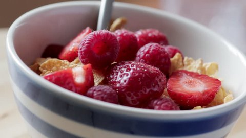 Cereal with fresh fruit