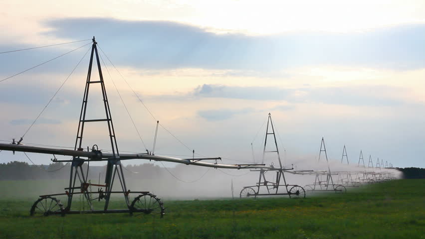 automatic irrigation of agriculture field