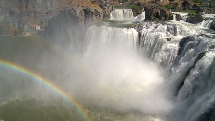 Shoshone Falls with rainbow