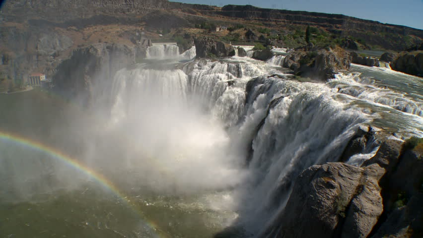 Shoshone Falls with rainbow
