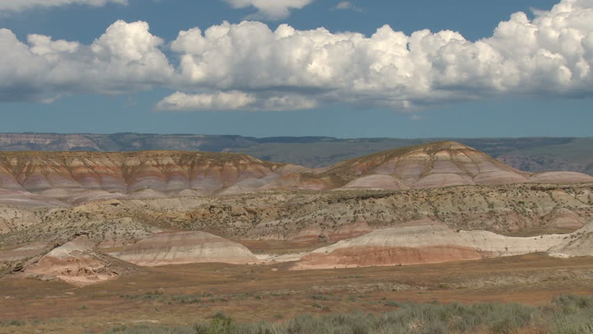 Eroded hills in eastern Wyoming with many colors