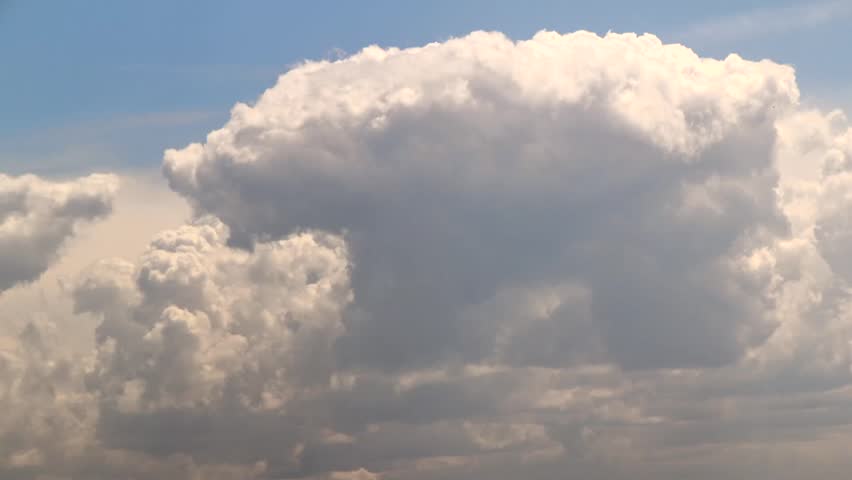 A large cloud time lapse